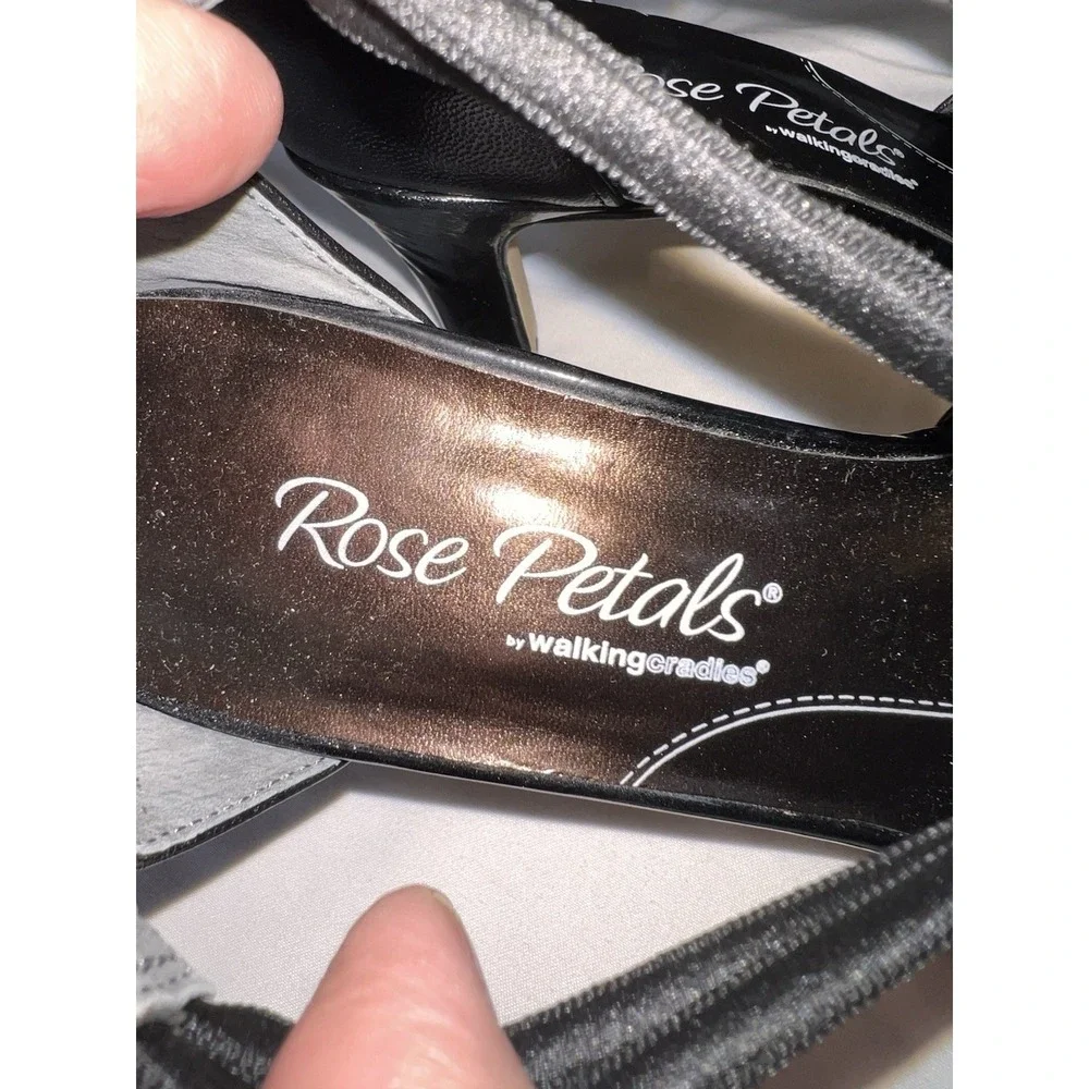 Rose Petals‎ Black Leather Strappy Heels Size 6M EUC Vintage Aesthetic Pumps